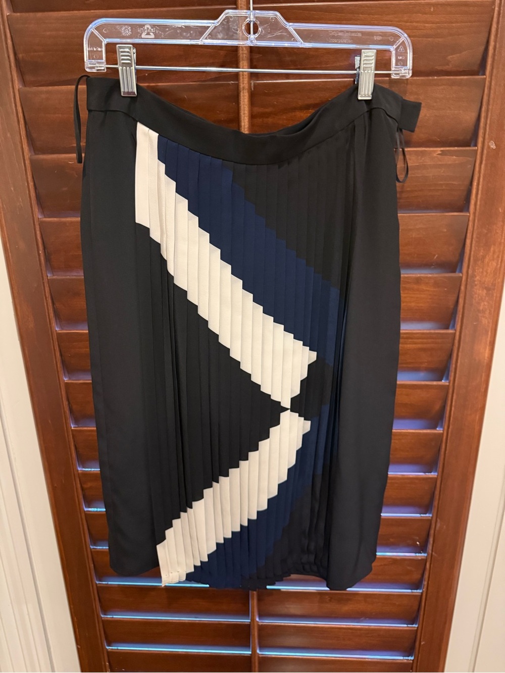Tibi Black Navy and White Pleated Chevron Midi Skirt NWT